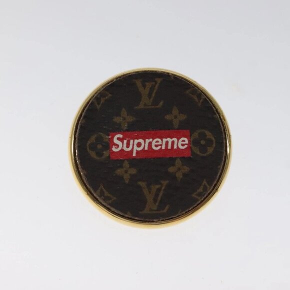 LOUIS VUITTON Supreme Pin Badge metal Gold MP2076 LV Auth bs24973A - Picture 3 of 14
